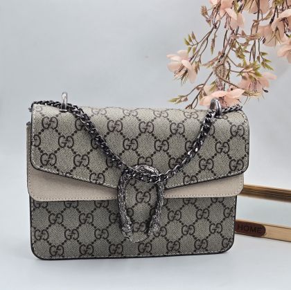 ✅️  Кожена чанта 