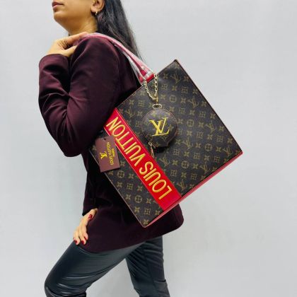 ✅️ Стилна кожена чанта