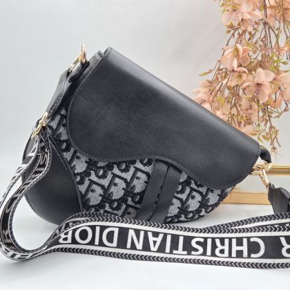 ✅️  Кожена чанта