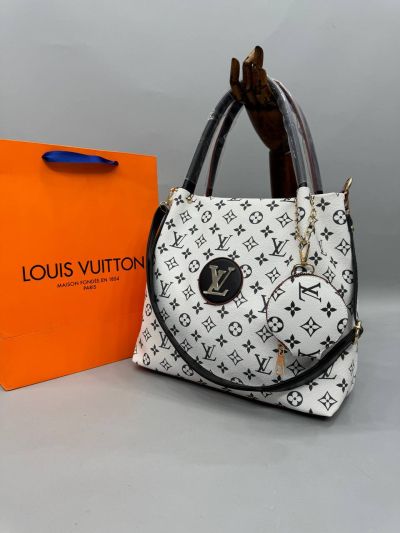 ✅️  Дамска чанта с портмоне