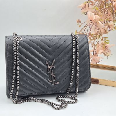 ✅️  Кожена чанта