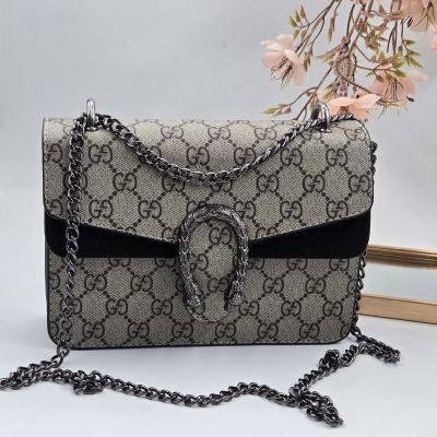 ✅️  Кожена чанта 