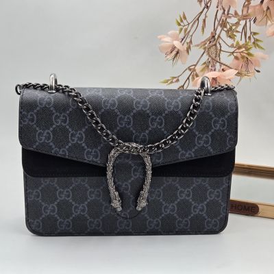 ✅️  Кожена чанта 