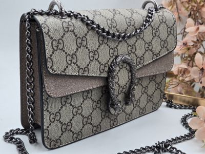 ✅️  Кожена чанта 