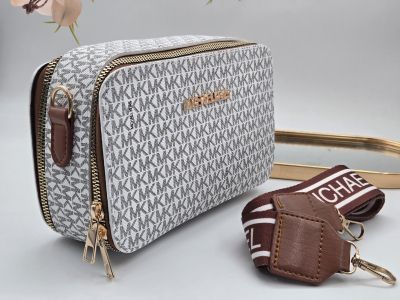 ✅️  Кожена чанта 