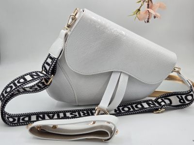 ✅️  Кожена чанта