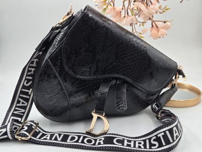 ✅️  Кожена чанта