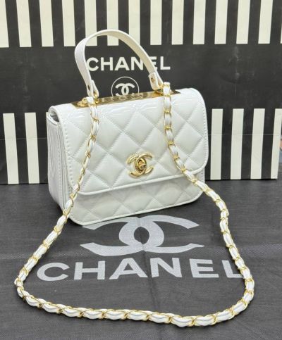 ✅️  Кожена чанта